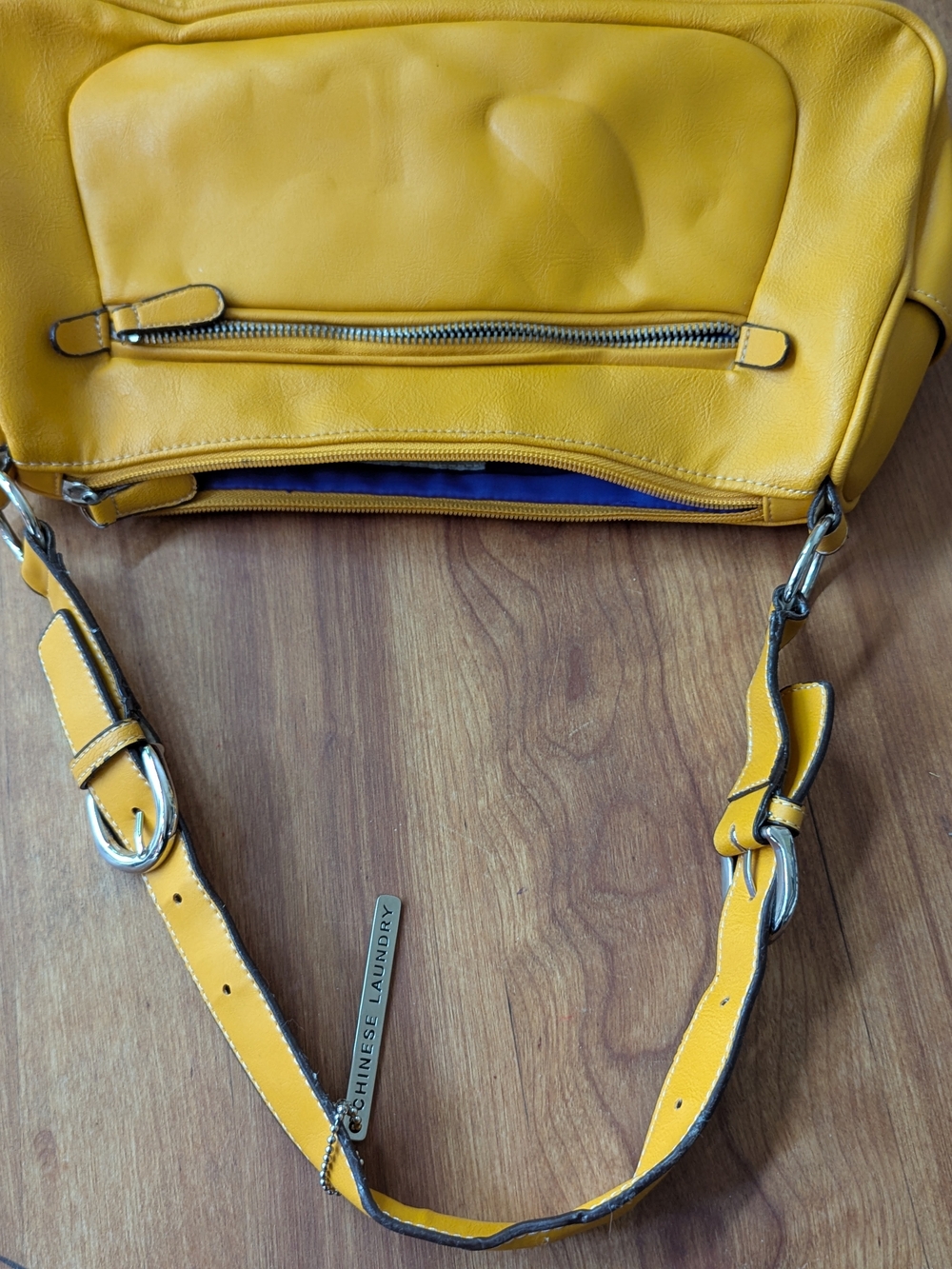 ✨NEW✨Vintage 1999 Chinese Laundry Mustard Yellow Leather Baguette Handbag